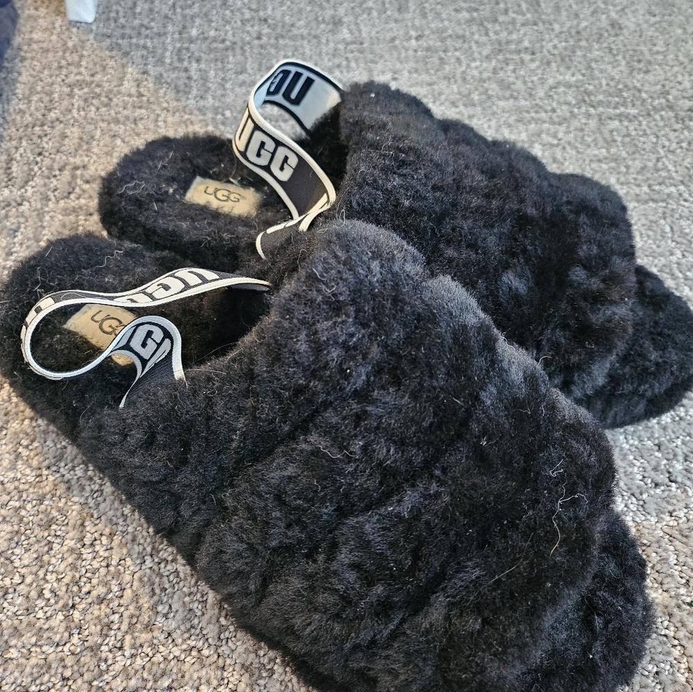 UGG Fuzzy Sandals